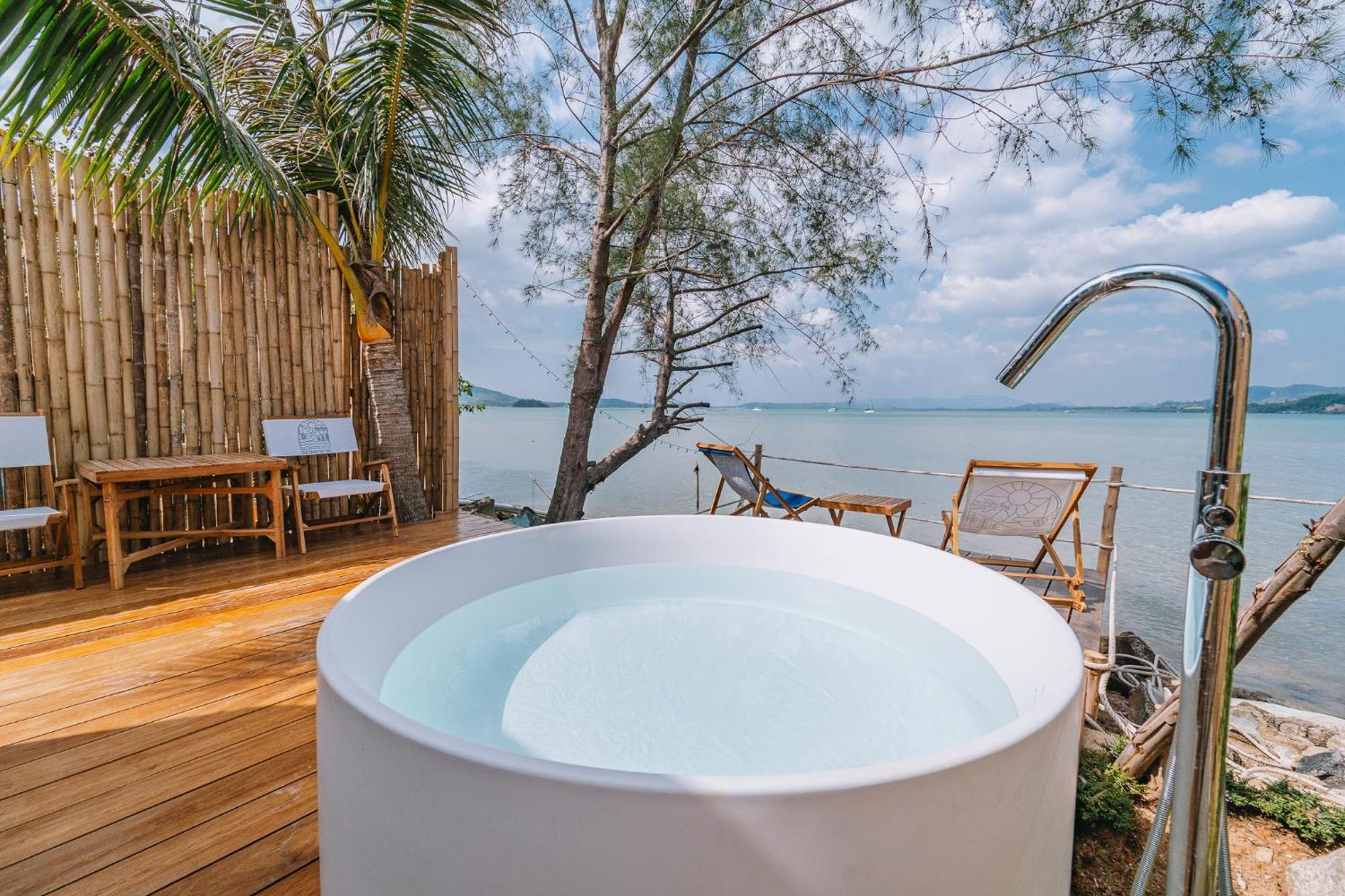 Sea Sand See Sky Beach Front Resort Phuket Dış mekan fotoğraf